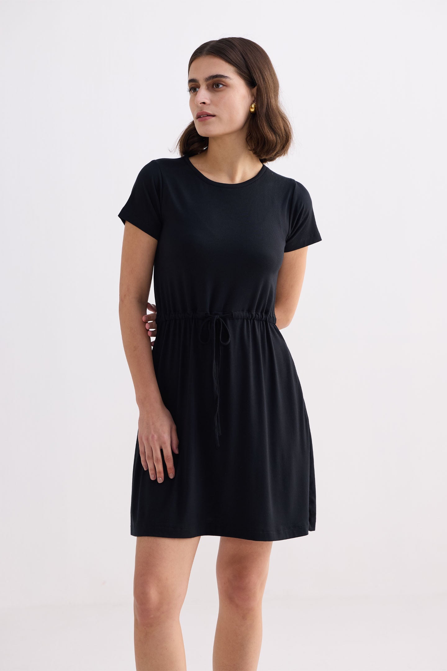 Reistor Drawstring Short T-shirt Dress in Black