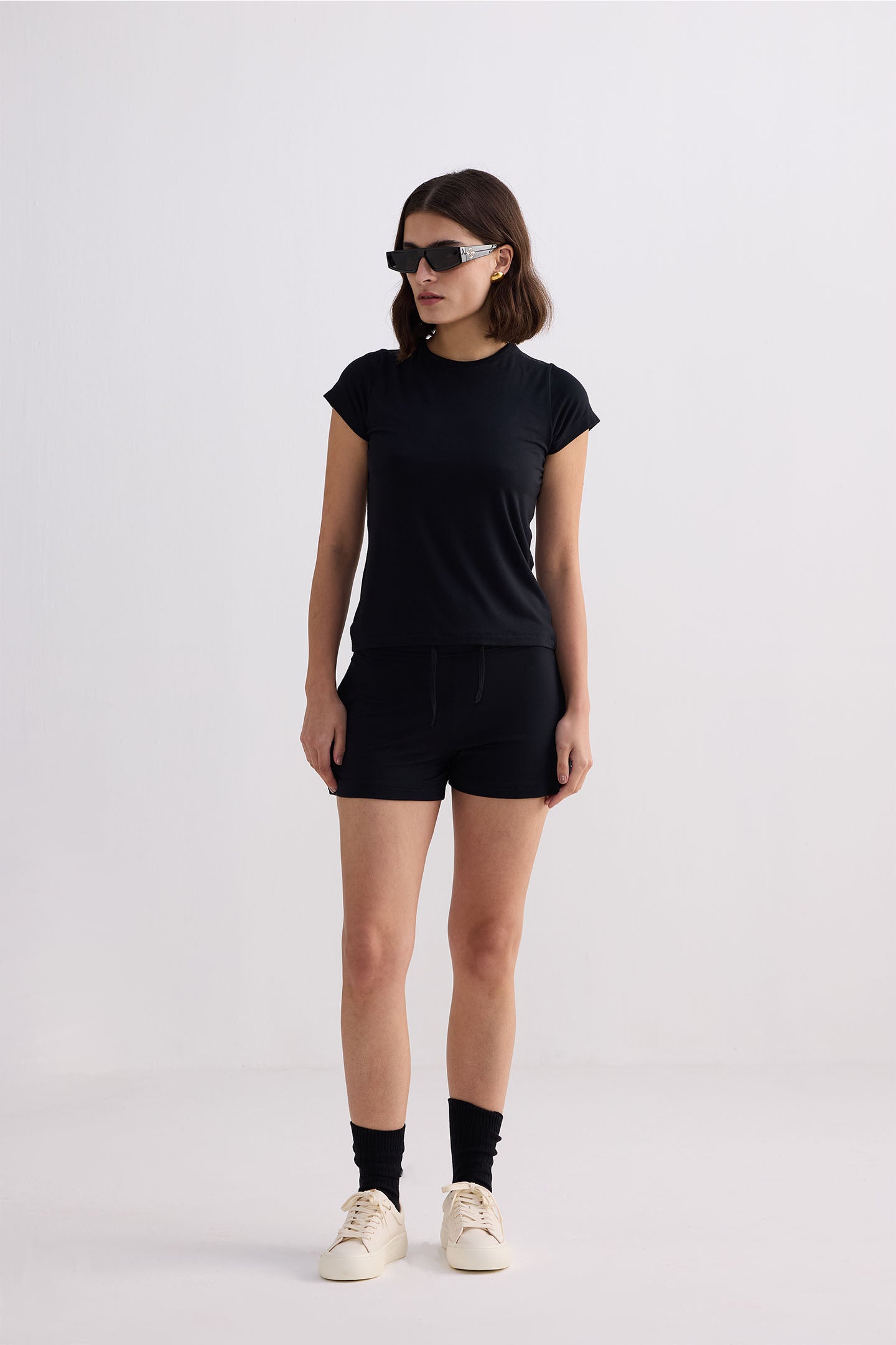 Reistor Essential Knit Shorts in Black