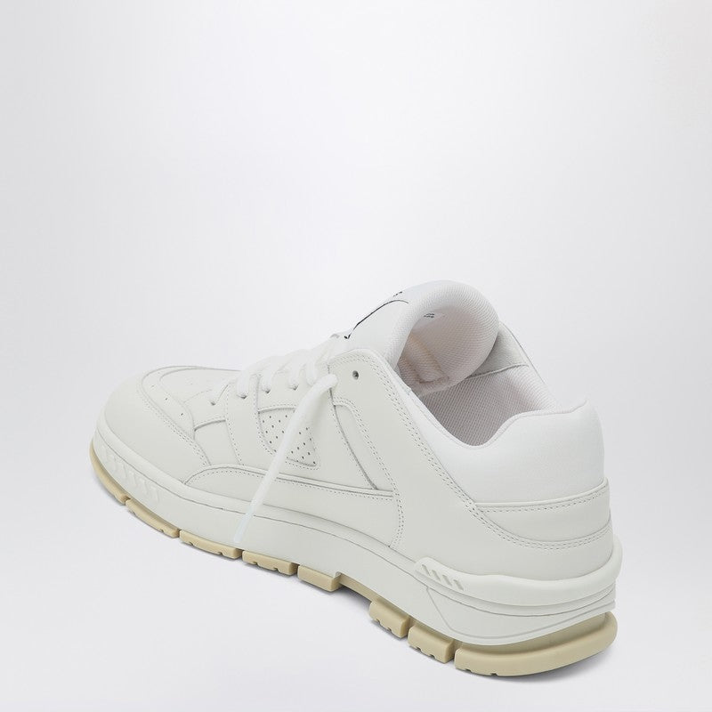 Axel Arigato White/beige Area Lo Sneaker