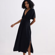 Reistor Flowy A-Line Maxi Dress with Side Slits in Black