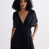 Reistor Flowy A-Line Maxi Dress with Side Slits in Black
