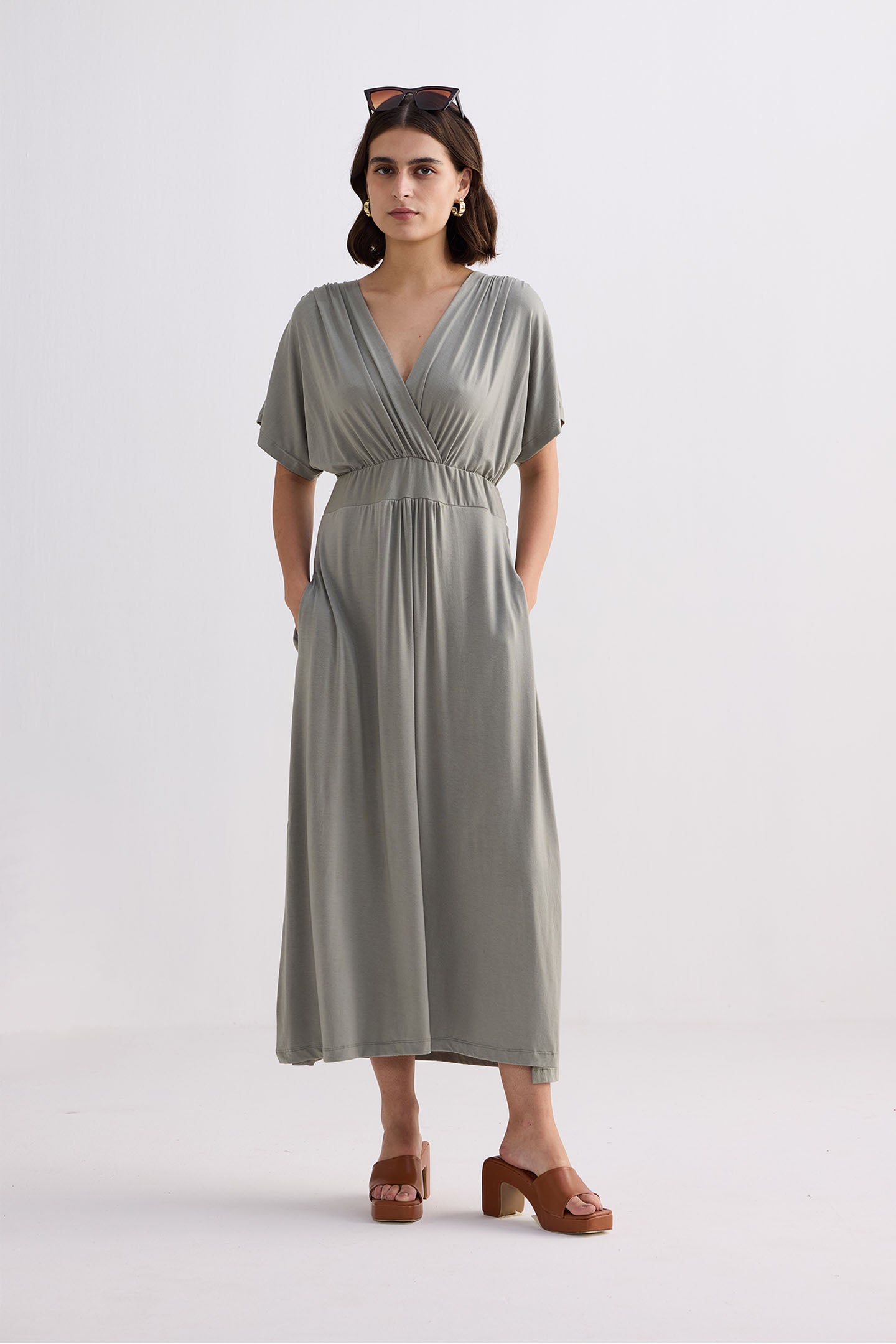 Reistor Flowy A-Line Maxi Dress with Side Slits in Light Olive