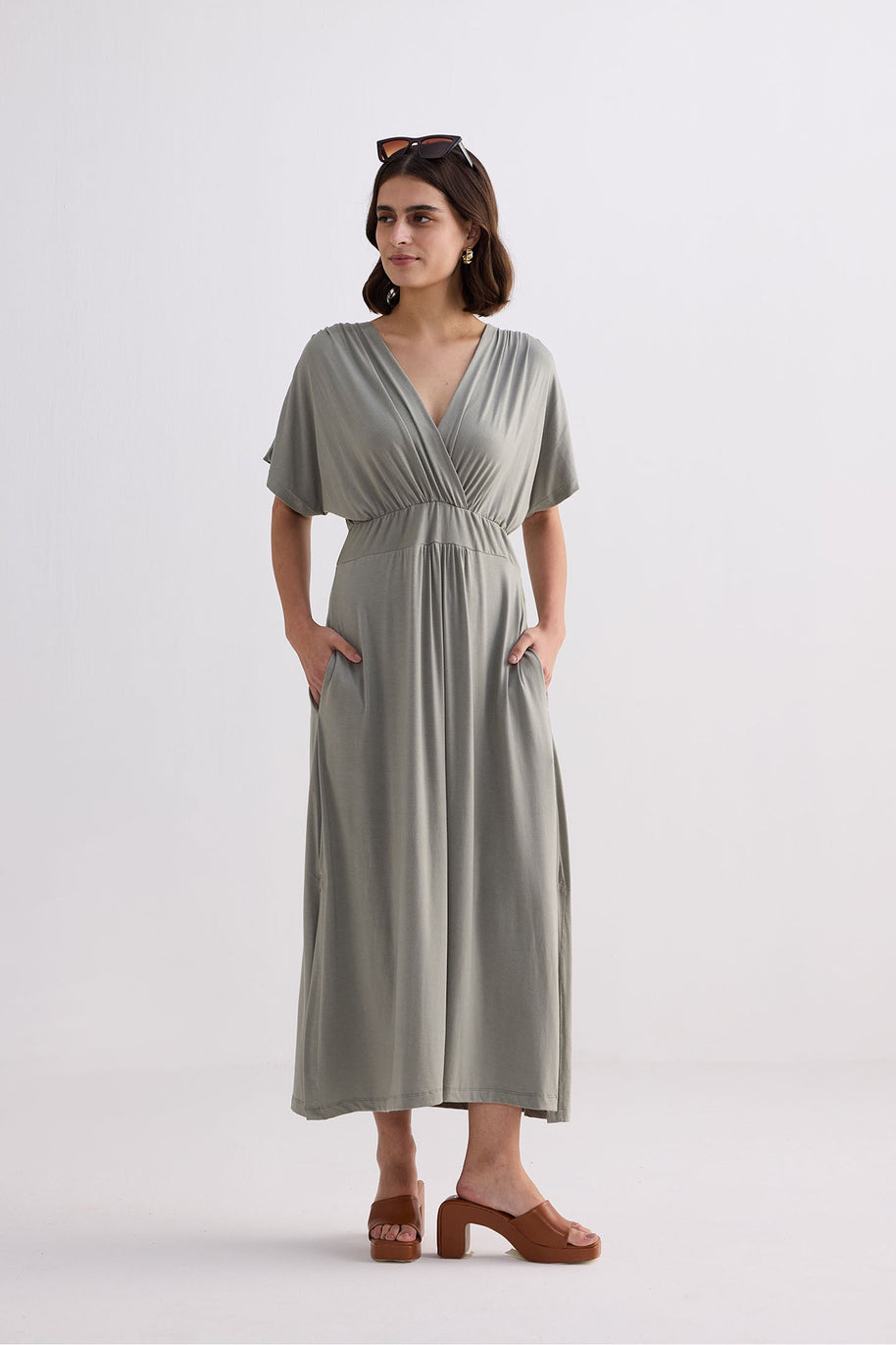 Reistor Flowy A-Line Maxi Dress with Side Slits in Light Olive