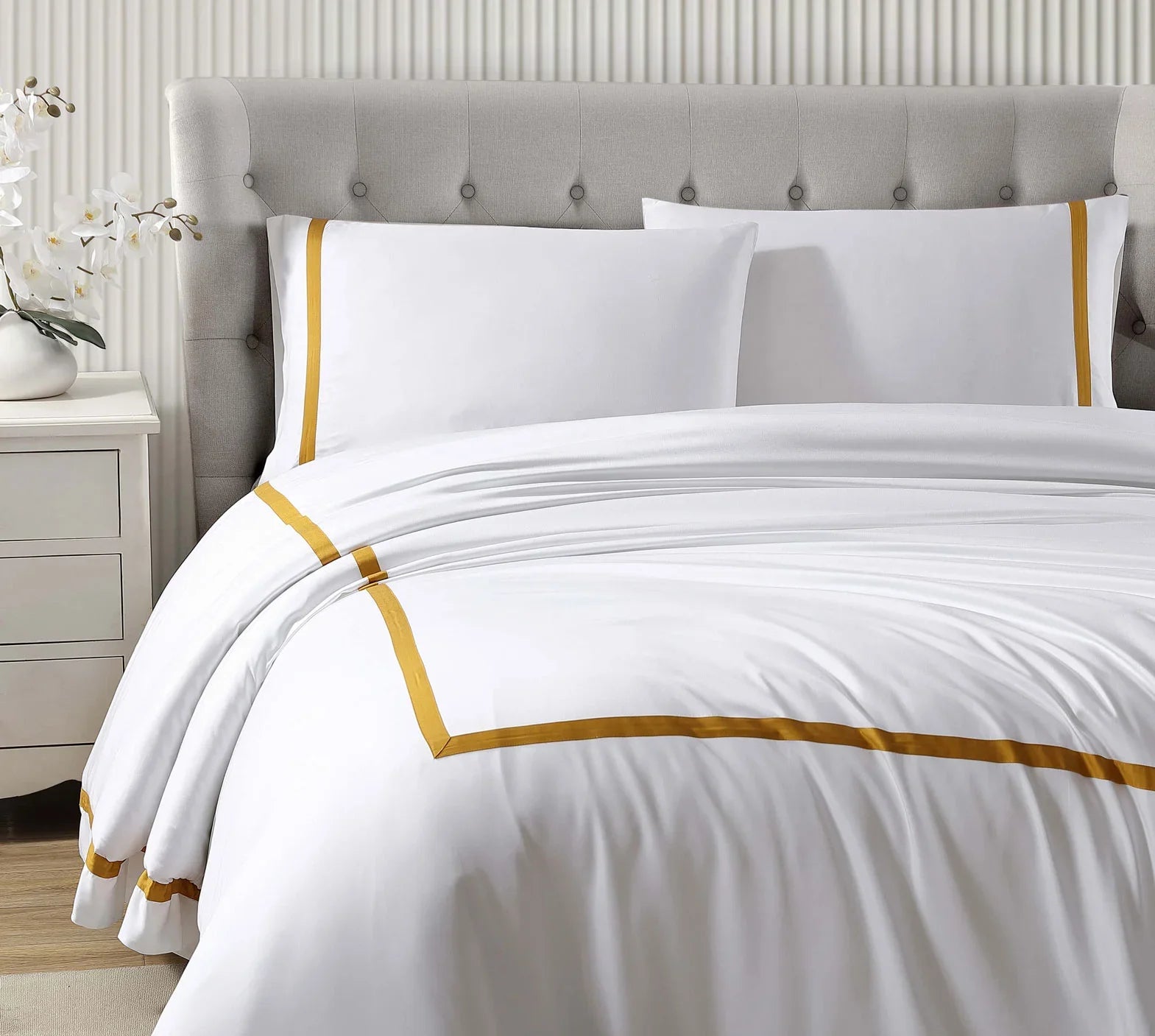 Sunday Citizen Frame Premium Bamboo Pillowcase Set (more colors)