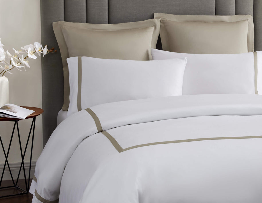 Sunday Citizen Frame Premium Bamboo Pillowcase Set (more colors)