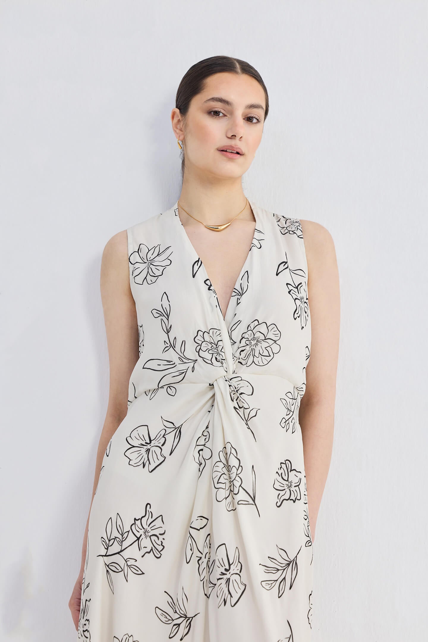 Reistor Front Twist Maxi dress in Black Florals