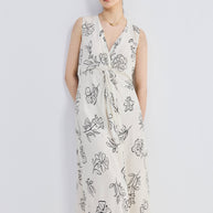 Reistor Front Twist Maxi dress in Black Florals