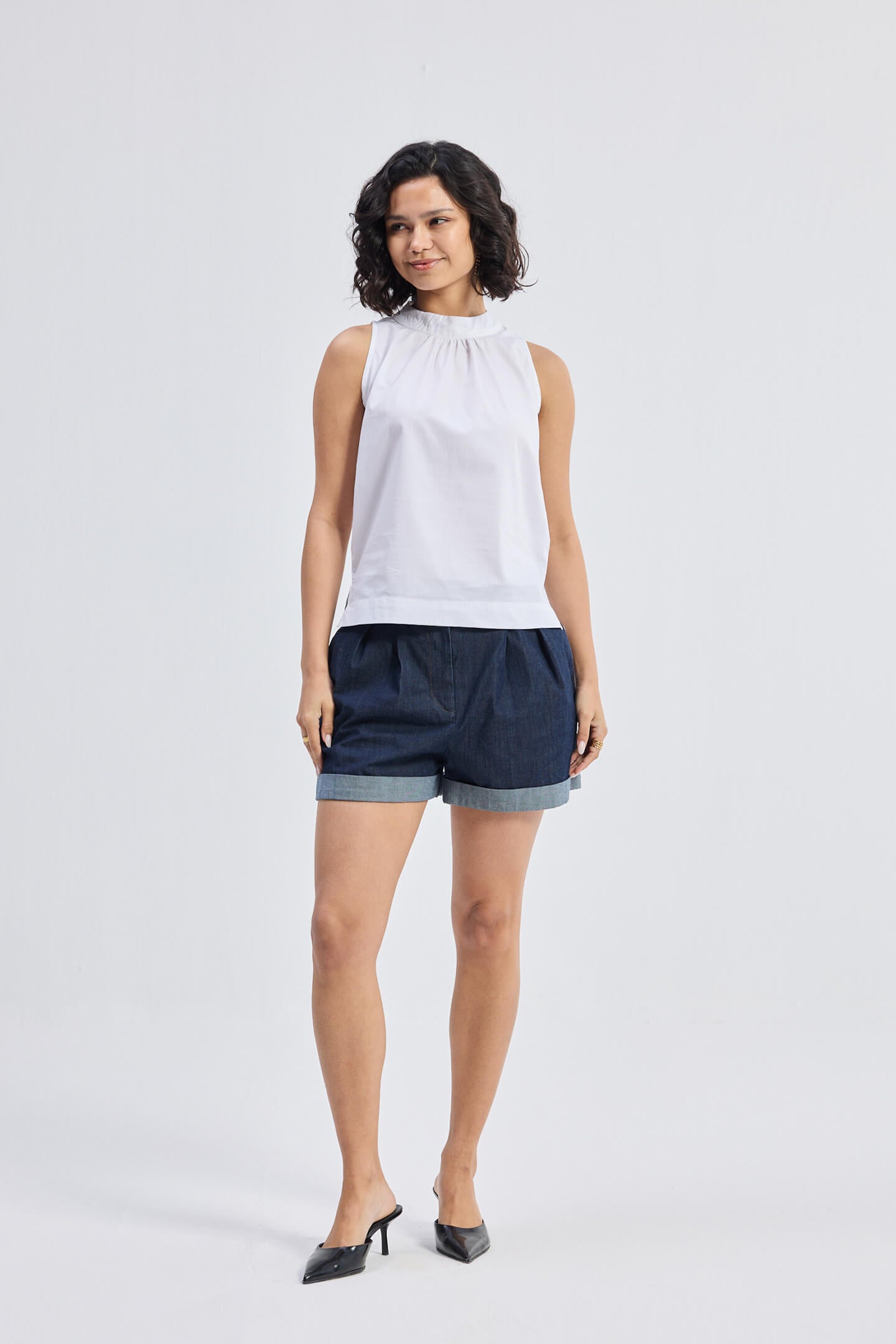 Reistor High-Neck Top with Gathers in White