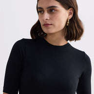 Reistor High Crew Neck Elbow Sleeves Fitted Dress in Black