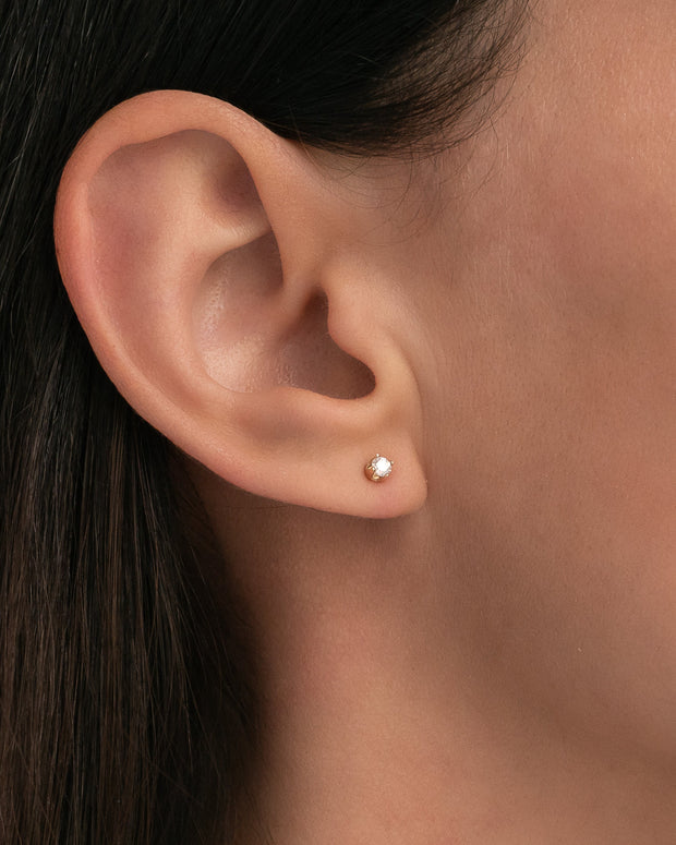 Zoe Lev 4 Prong Diamond Stud Earrings