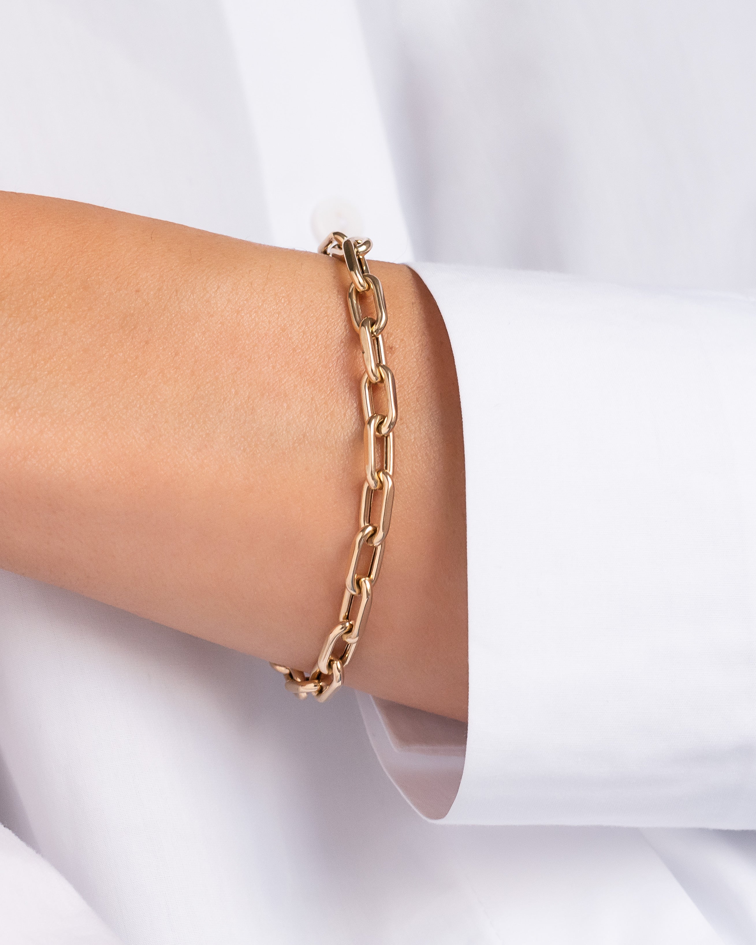 Zoe Lev 14k Gold Large Open Link Chain Bracelet With Diamond Toggle