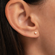Zoe Lev 14k Gold Small Cube Stud Earrings