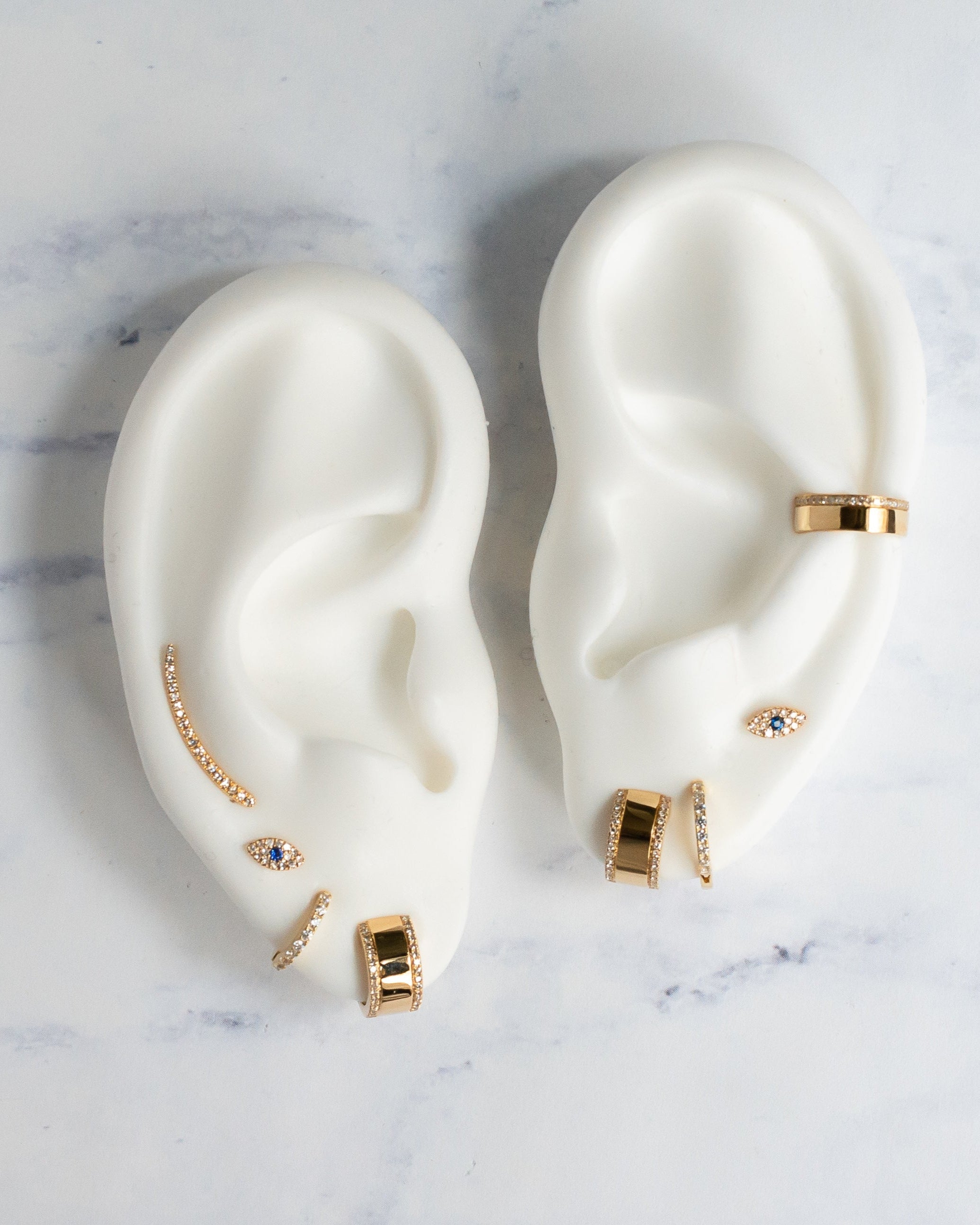 Zoe Lev Diamond Thick Huggie Earrings