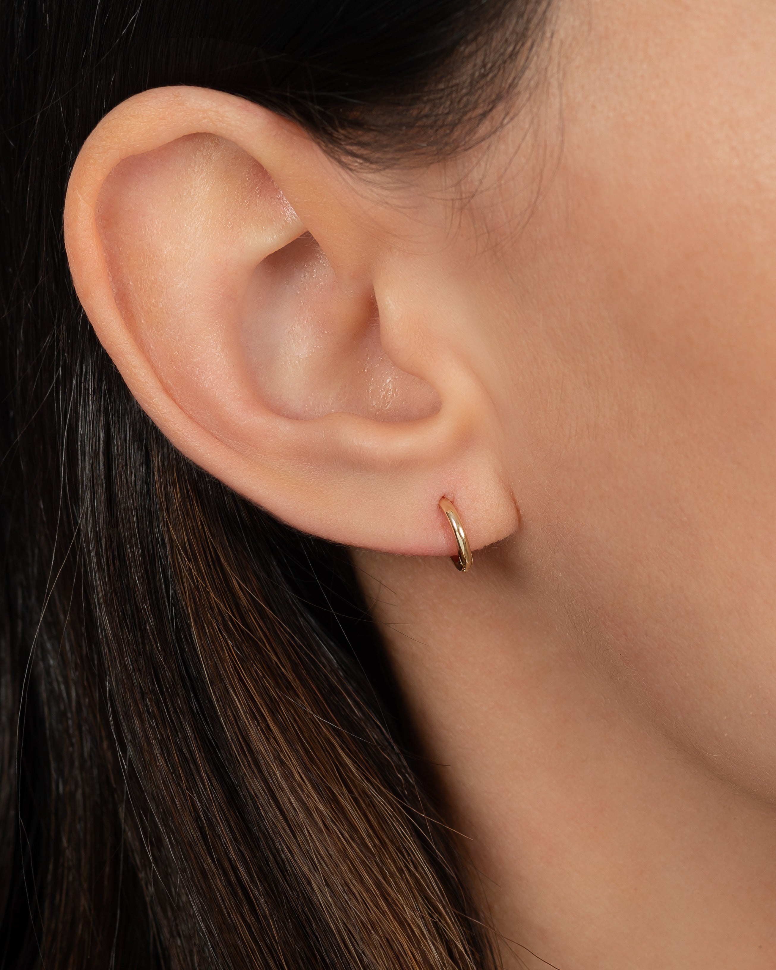 Zoe Lev 14k Gold Mini Huggie Earrings