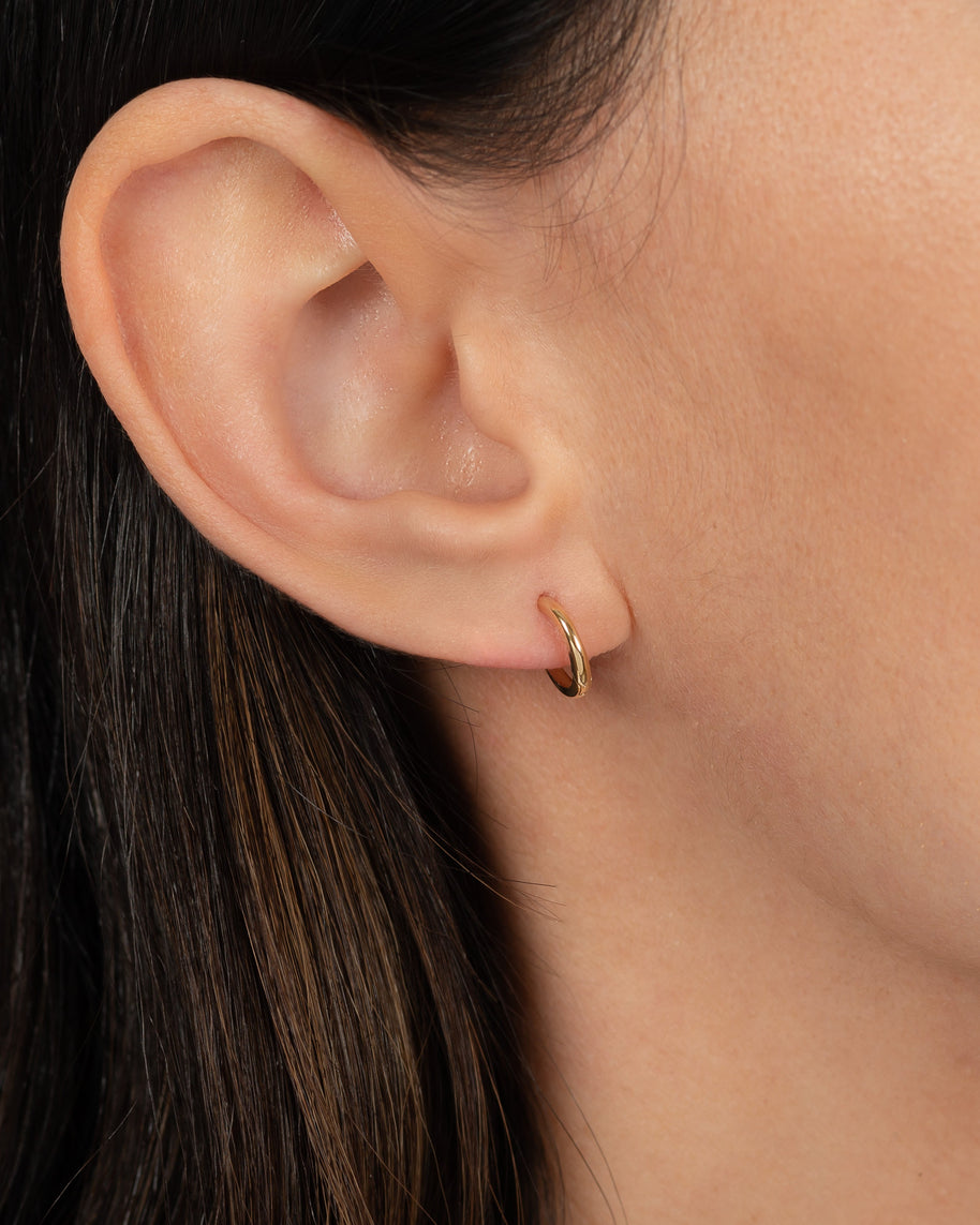 Zoe Lev 14K Gold Small Huggie Earrings