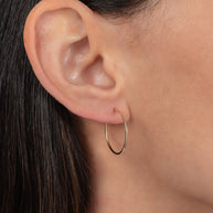 Zoe Lev 14k Gold Medium Thread Hoop Earrings