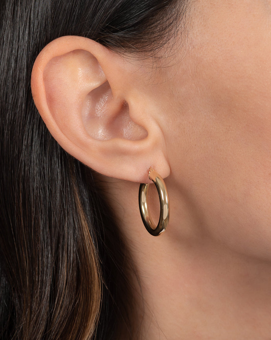 Zoe Lev 14k Gold Medium Thick Hoop Earrings