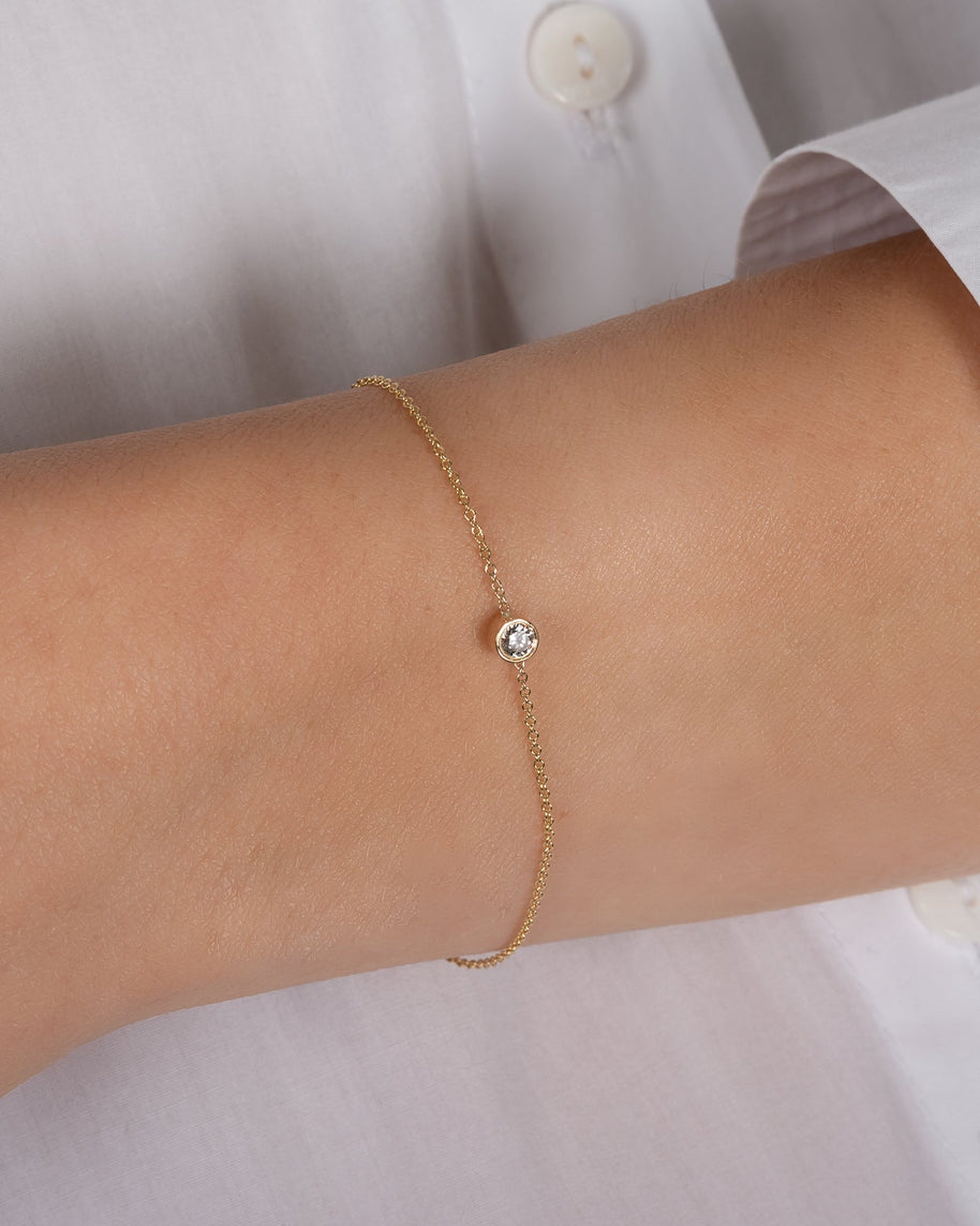 Zoe Lev Large Bezel Diamond Bracelet