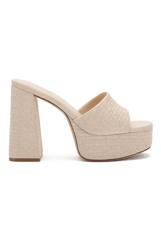 Larroude Dolly Mule In Natural Raffia