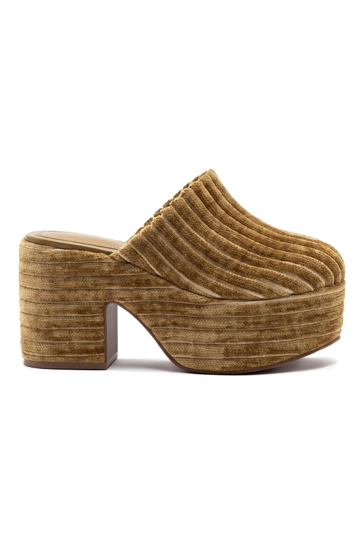 Larroude Miso Platform Clog In Latte Velvet