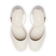 Larroude Ari Pump In Ivory Leather