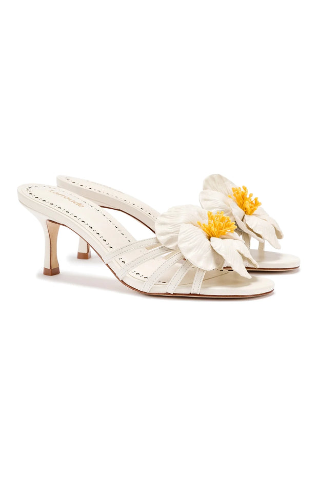 Larroude Magnolia Mule In Ivory Leather