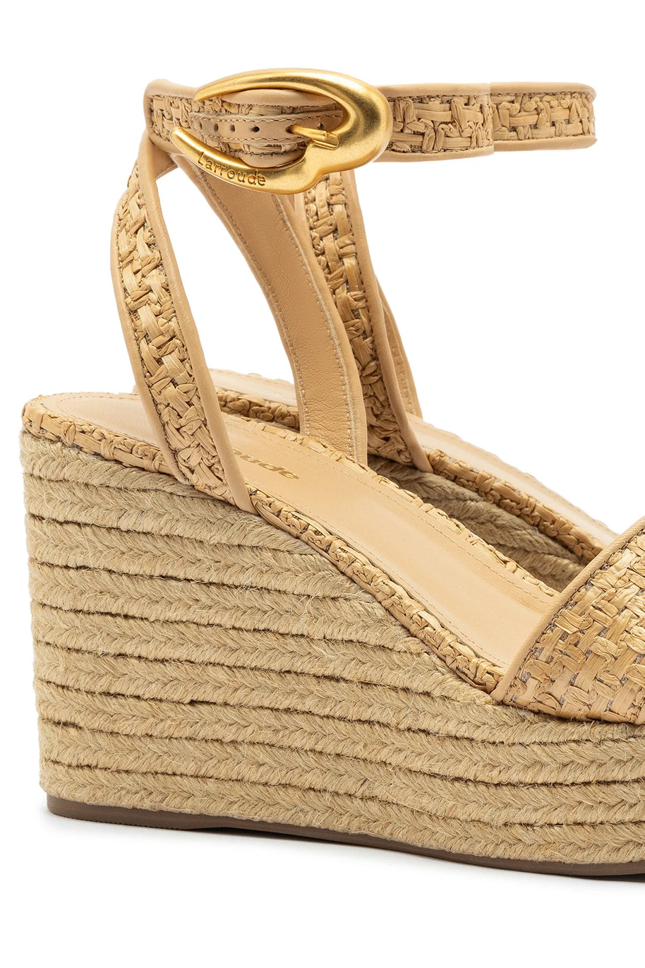 Larroude Verona Low Wedge In Beige Leather And Natural Raffia