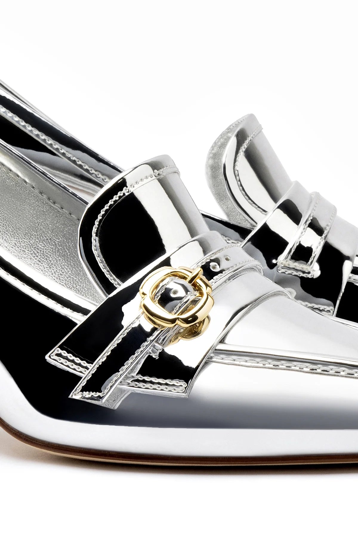 Larroude Susan Pump In Silver Specchio