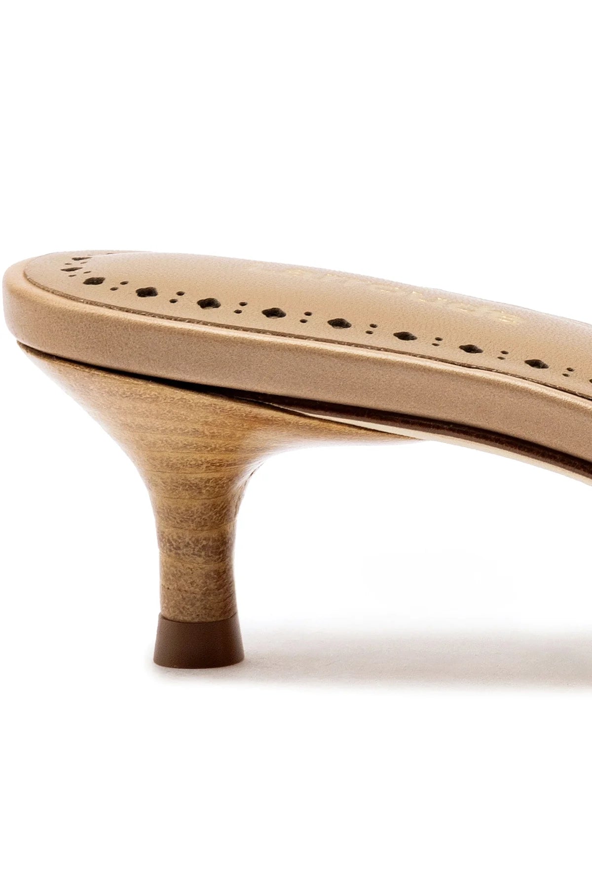 Larroude Verona Mule In Hazelnut Leather