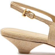 Franca Pump In Beige Raffia