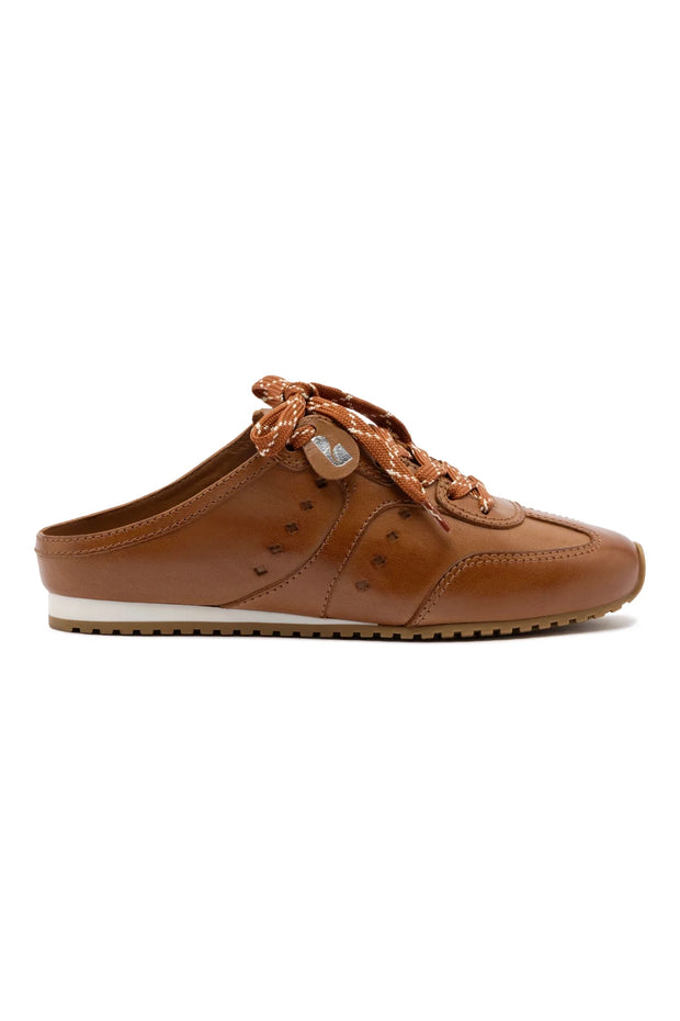 Larroude Stella Mule In Caramel Leather