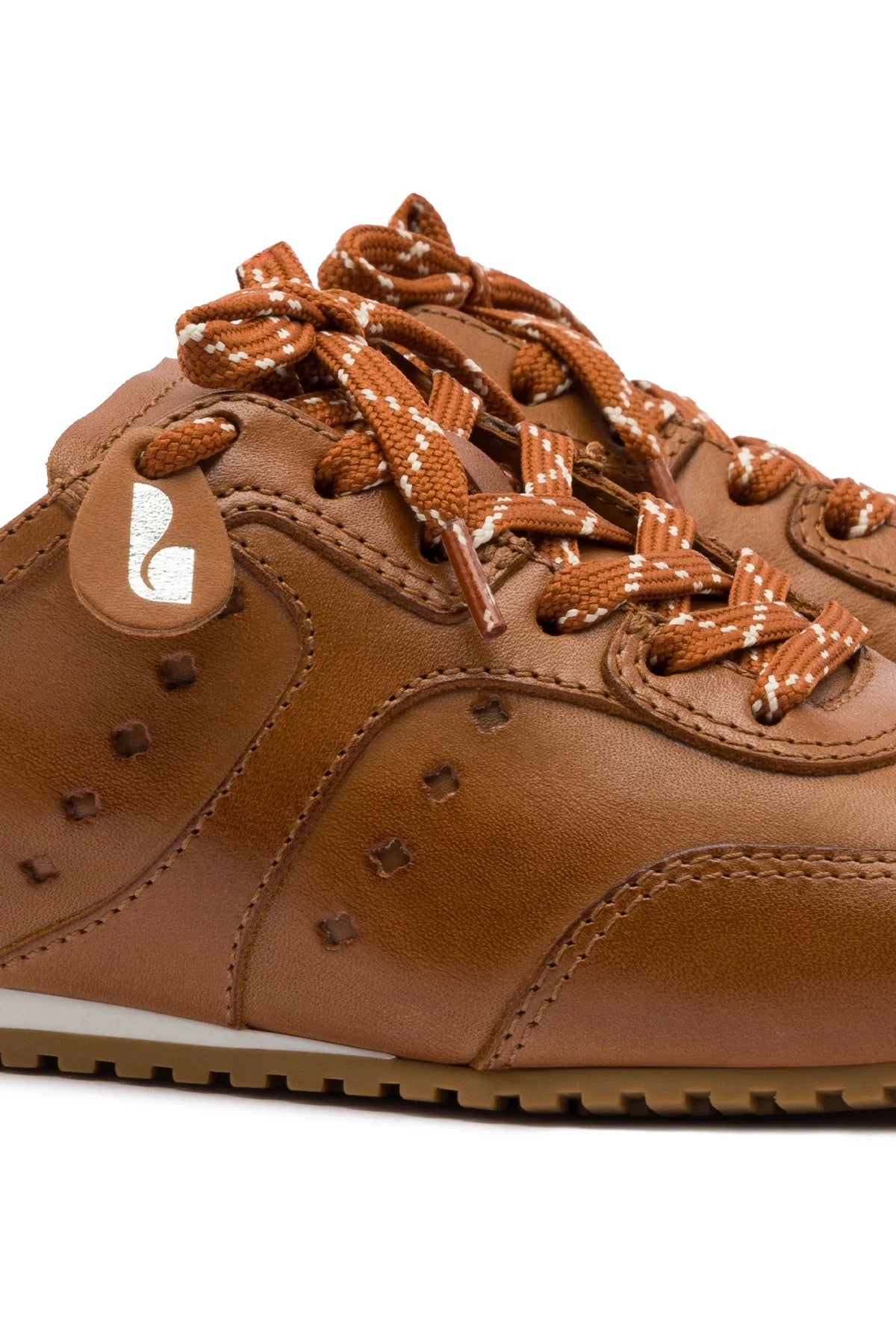 Larroude Stella Mule In Caramel Leather