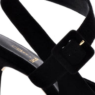 Deena By Larroudé Pump In Black Suede