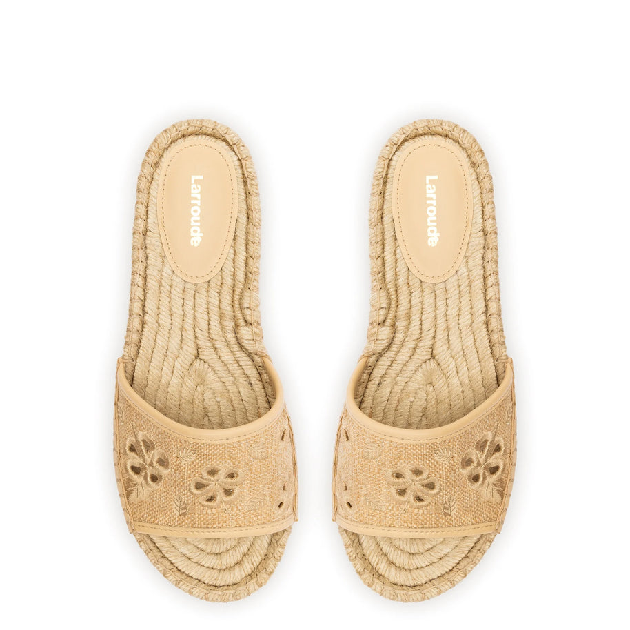 Larroude Letizia Espadrille Flatform In Beige Raffia And Hibiscus Broderie
