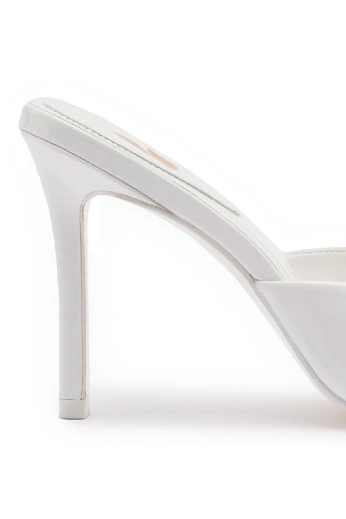 Larroude Jasmine Hi Mule In White Leather