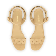 Dolly Broderie Low Sandal In Beige Raffia