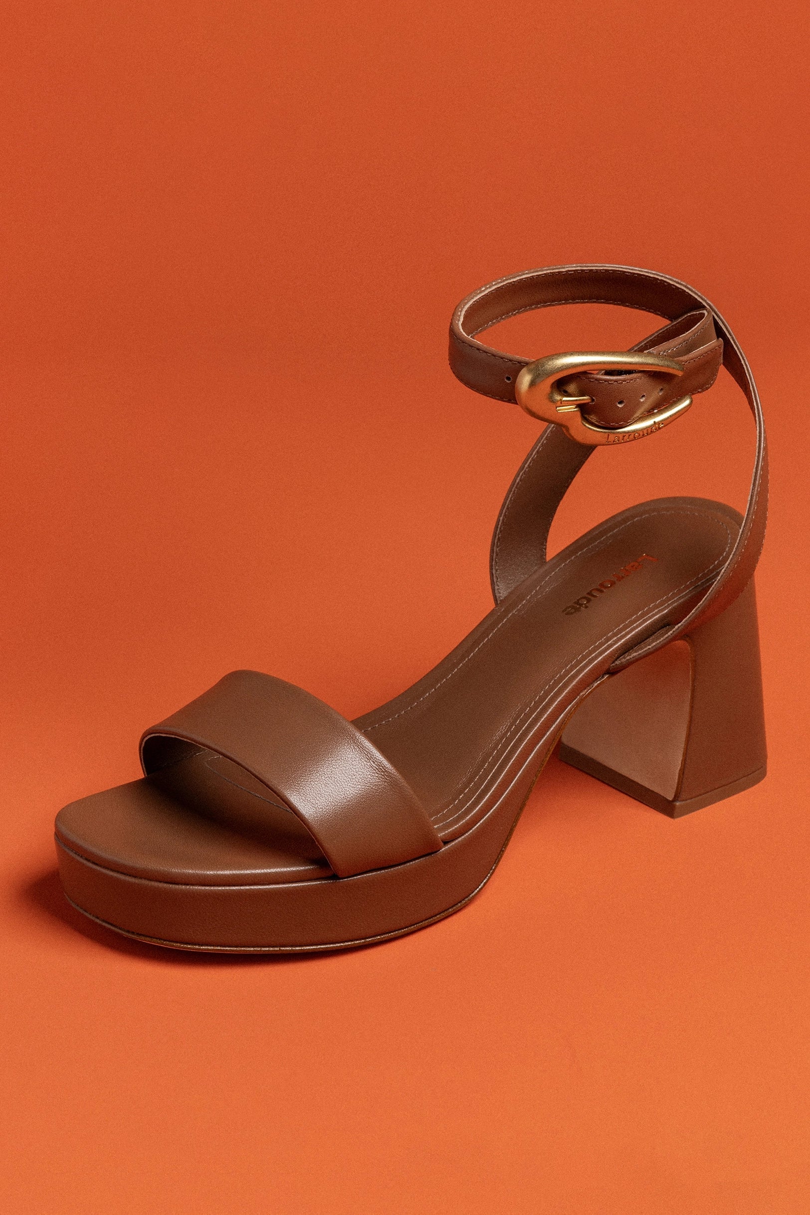 Larroude Dolly Verona Low Sandal In Caramel Leather