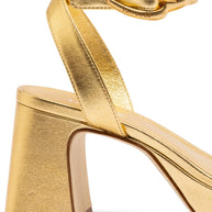 Larroude Dolly Verona Low Sandal In Gold Metallic Leather