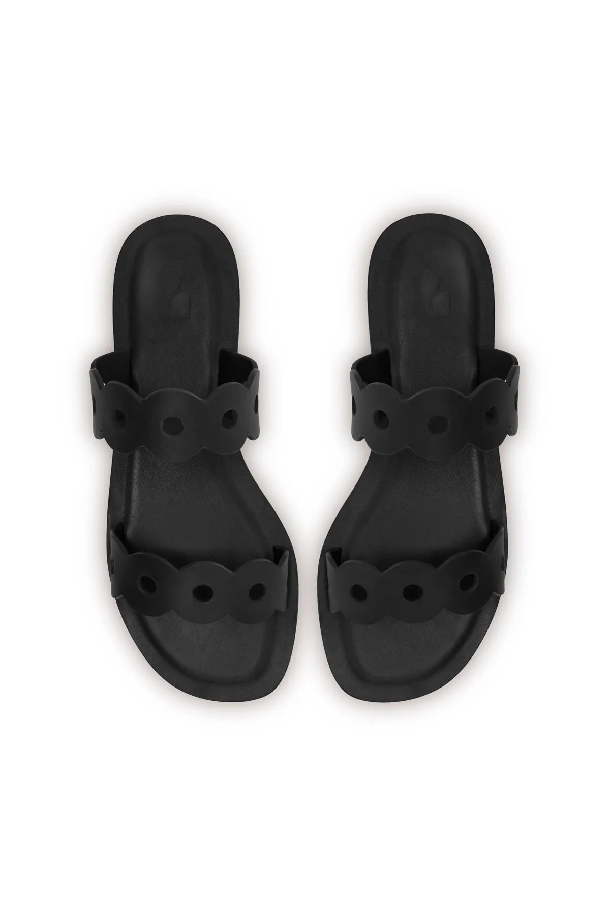 Larroude Florence Flat Mule In Black Leather