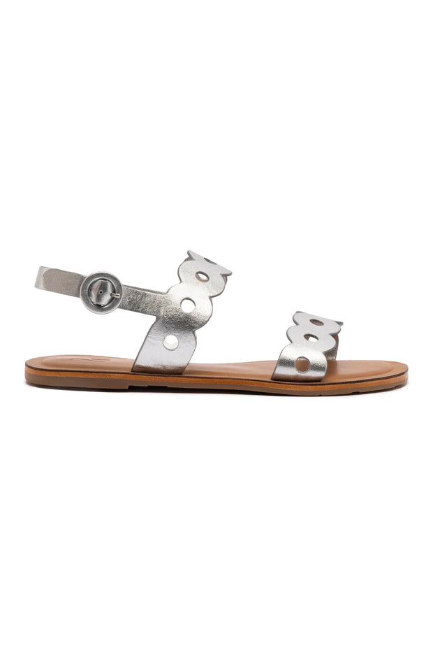 Larroude Florence Flat Sandal In Silver Metallic Leather