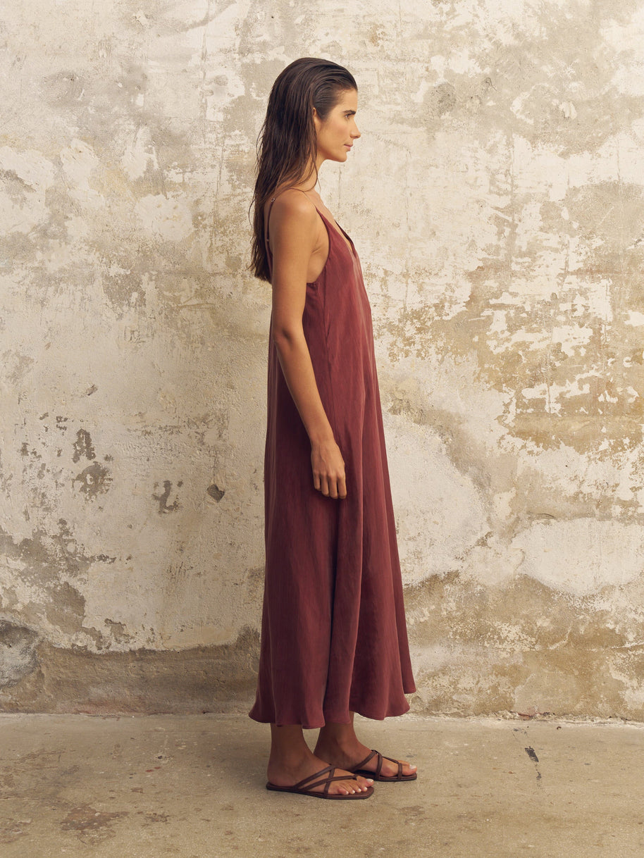 The Handloom Lucid Flow Maxi Dress - Burgundy