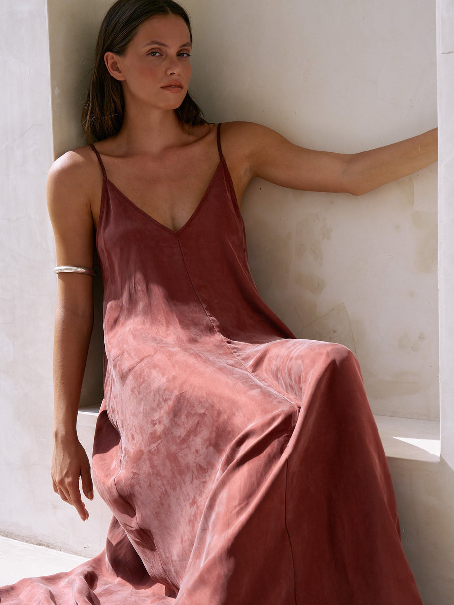 The Handloom Lucid Flow Maxi Dress - Burgundy