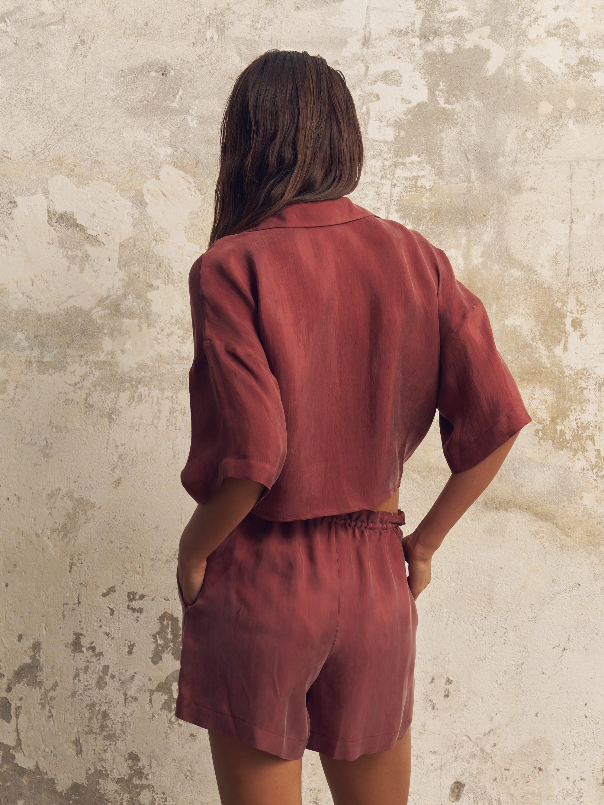 The Handloom Lucid Tie Shirt - Burgundy