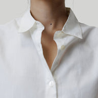 Reistor Oversized Crop Shirt in Off-white