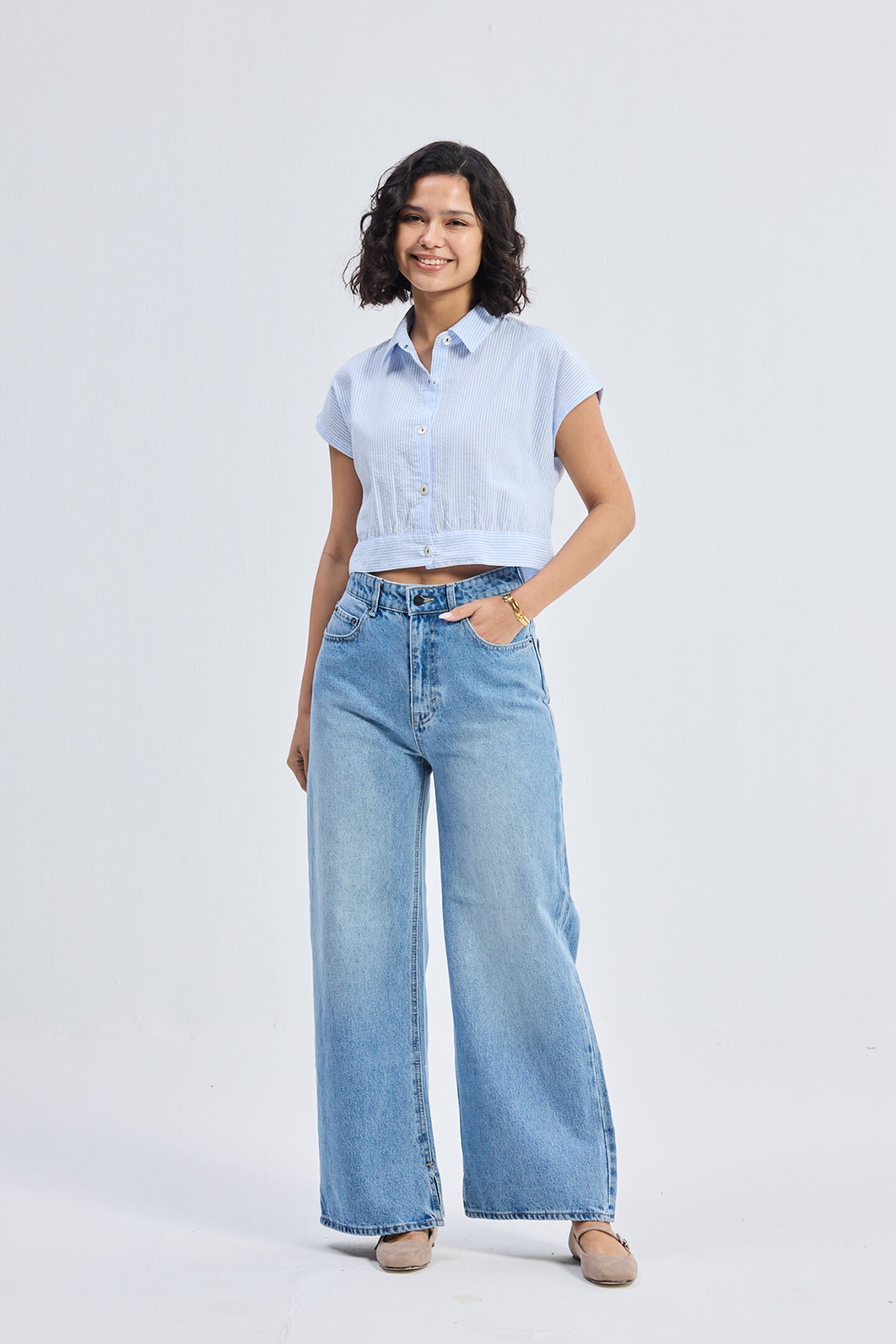 Reistor Oversized Crop Shirt in Classic Stripes