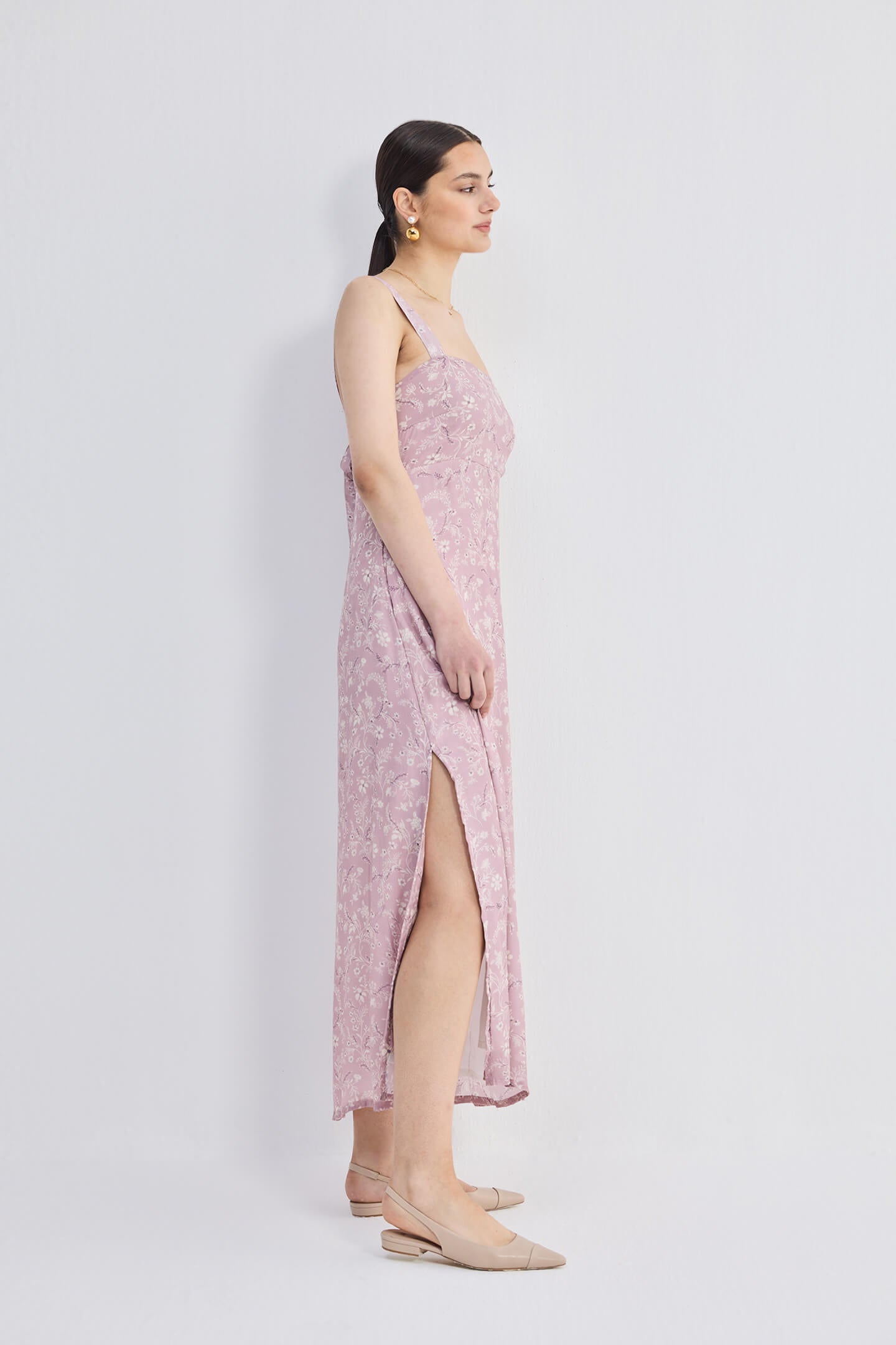 Reistor Perfect Floral Maxi with Tapered Straps in Pink