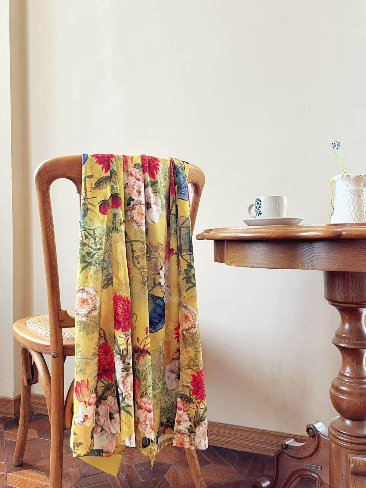 Ulivary Golden Spring Kimono Robe