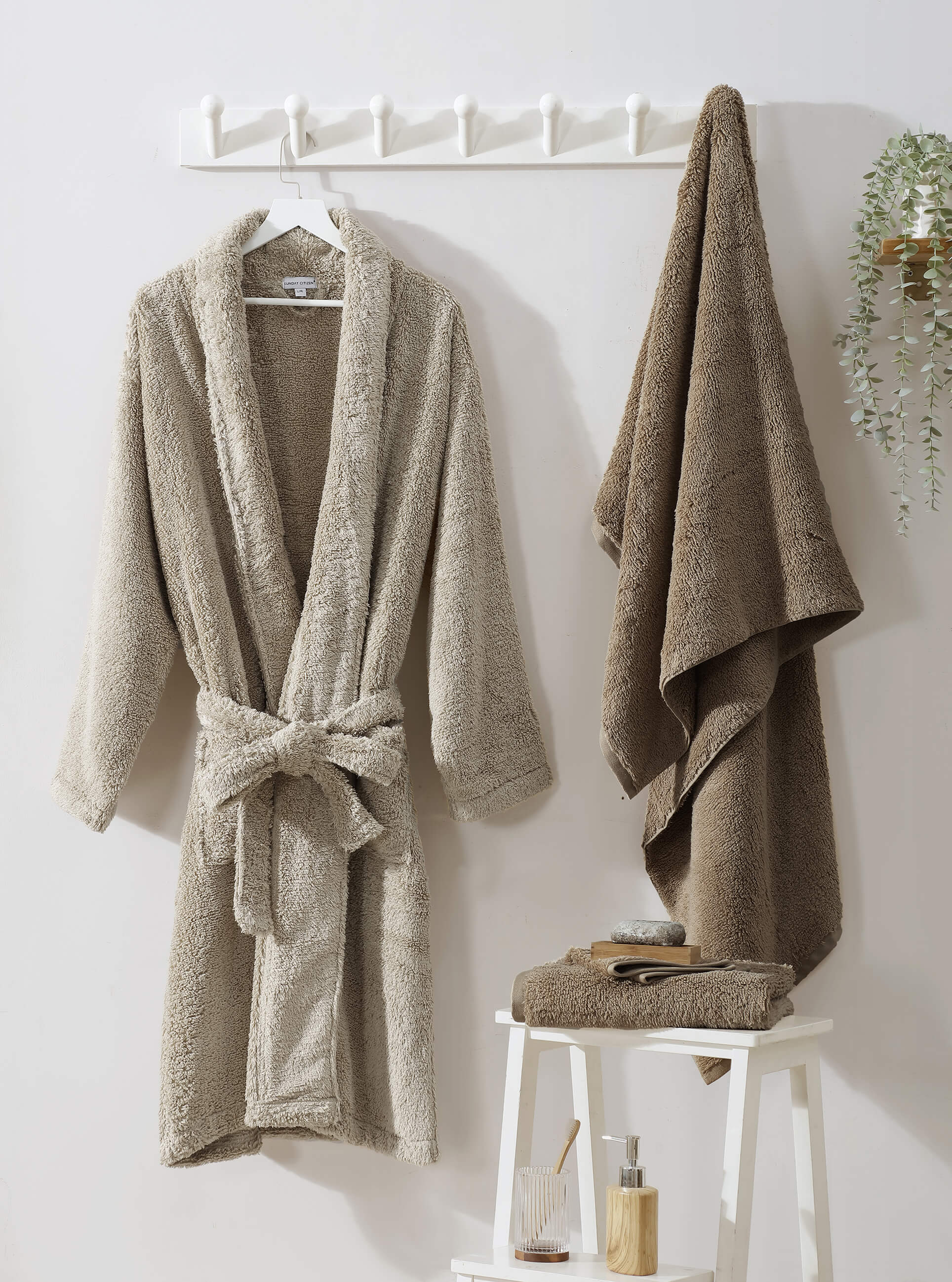 Sunday Citizen Plush Bathrobe (more colors)