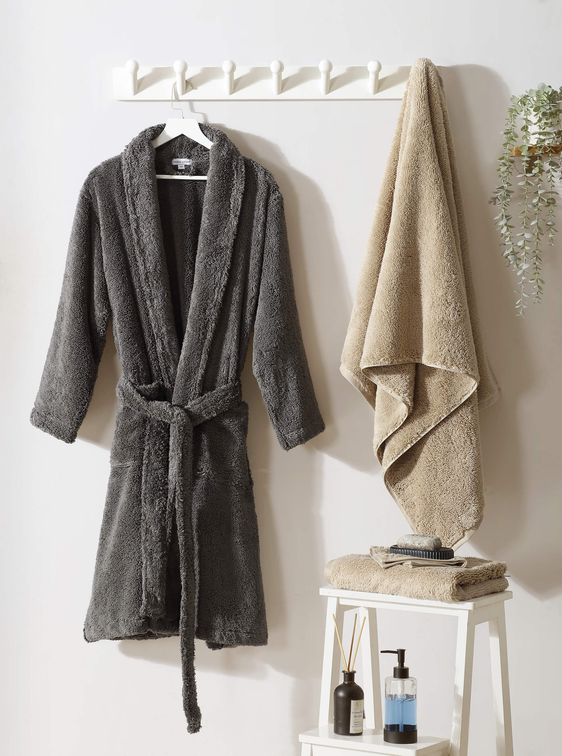 Sunday Citizen Plush Bathrobe (more colors)