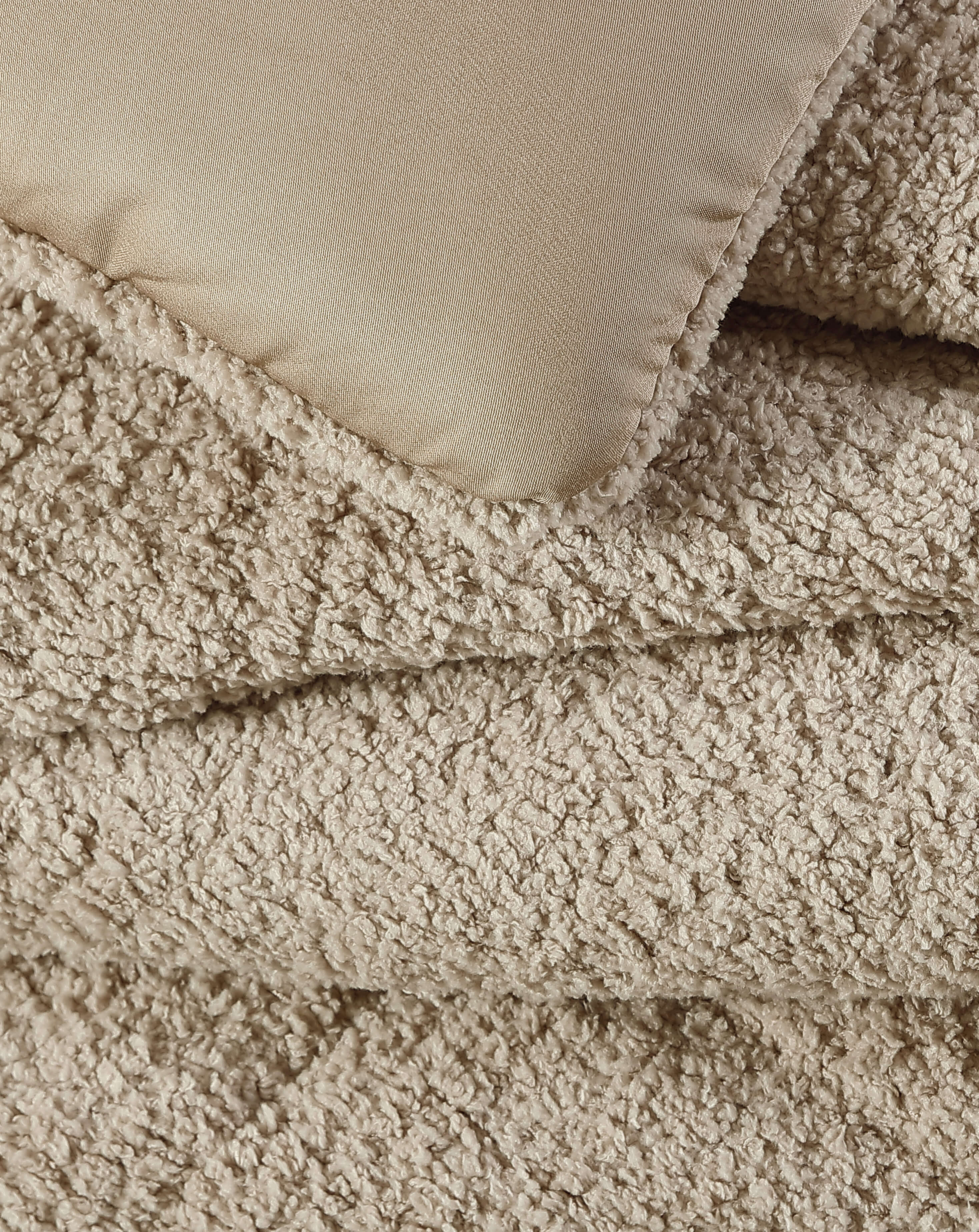 Sunday Citizen Snug Quilted Comforter (more Colors)